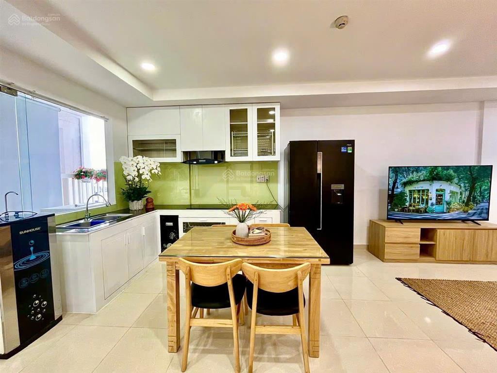 Bán căn hộ trung tâm tp nha trang đường tố hữu ct3  vcn phước hải. (2pn  2 wc) full nội thất