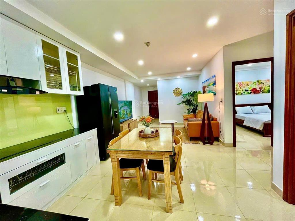 Bán căn hộ trung tâm tp nha trang đường tố hữu ct3  vcn phước hải. (2pn  2 wc) full nội thất