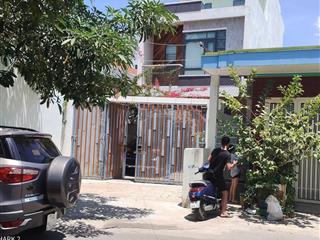 Bán nhà 3 tầng đường phùng hưng (16m) tttp nha trang, gần biển, gần chợ.
