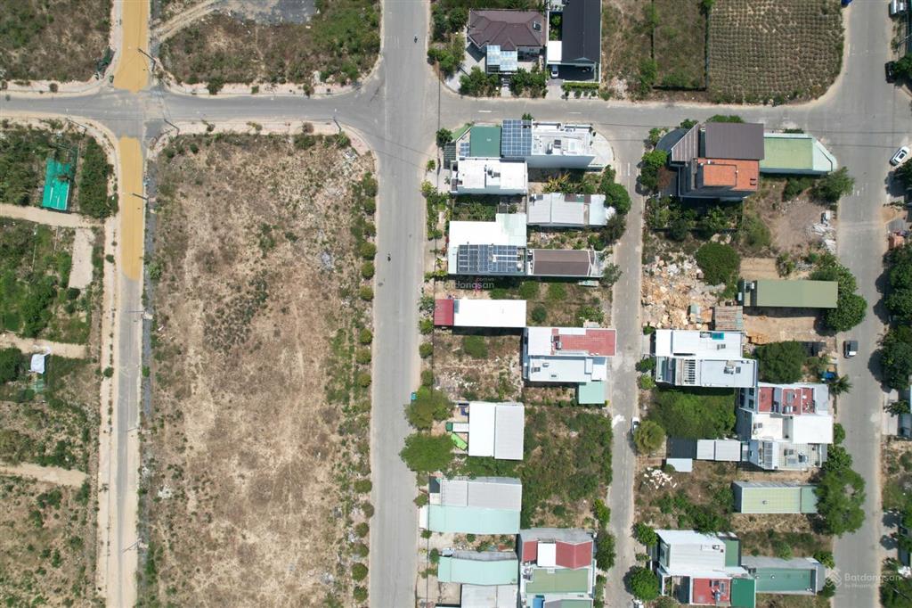 Bán đất khu phú an nam 2 mặt tiền đường (24m) ngang 6m đẹp nhất khu.