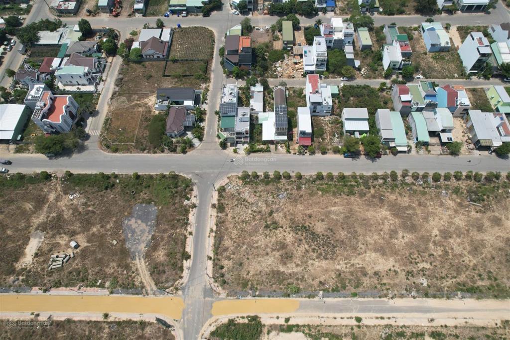 Bán đất khu phú an nam 2 mặt tiền đường (24m) ngang 6m đẹp nhất khu.