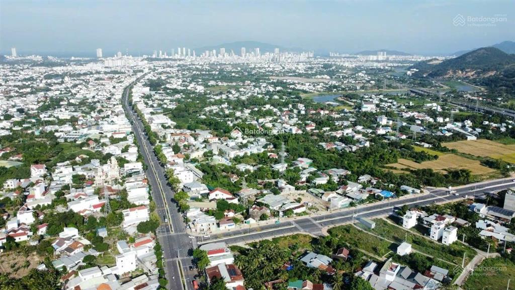 Bán đất mt đường d30  (30m) tuyến chính kết nối 23/10 với đại lộ võ nguyên giáp. sổ đỏ full thổ cư