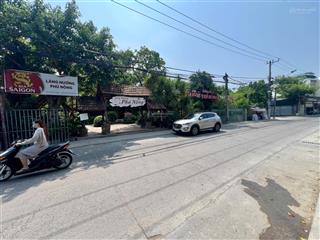Cho thuê nhà hàng sân vườn mt đường cầu dứa phú nông. đầy đủ đồ dùng phục vụ 350 khách. dt 2600m2.