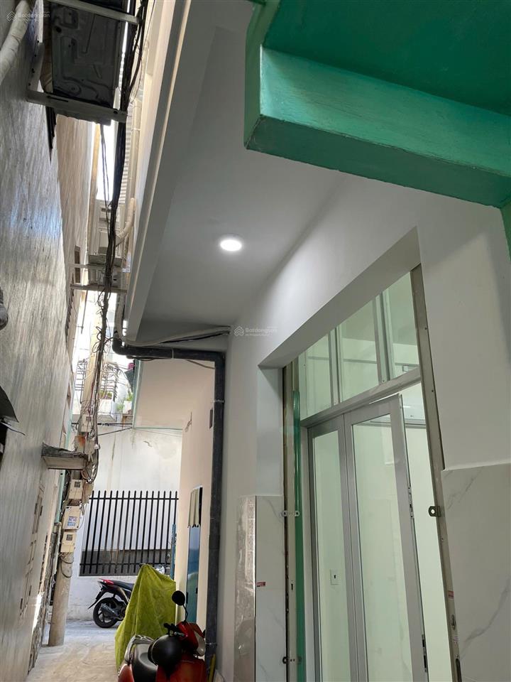 Bán nhà mới đường trần nguyên hãn khu bàn cờ trung tâm nha trang. gần biển, gần chợ xóm mới