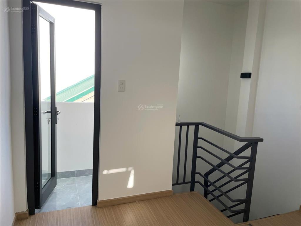 Bán nhà mới đường trần nguyên hãn khu bàn cờ trung tâm nha trang. gần biển, gần chợ xóm mới
