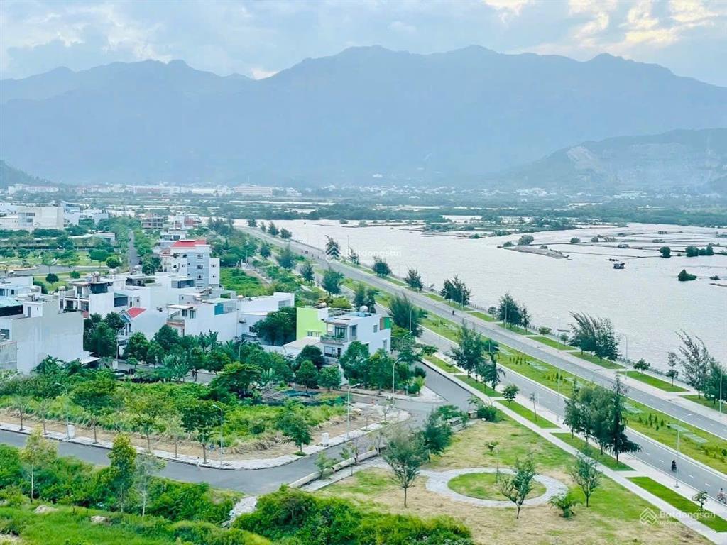 Cho thuê căn hộ ct2  vcn phước long  tp. nha trang. 72m2 (2pn  2wc). full nội thất