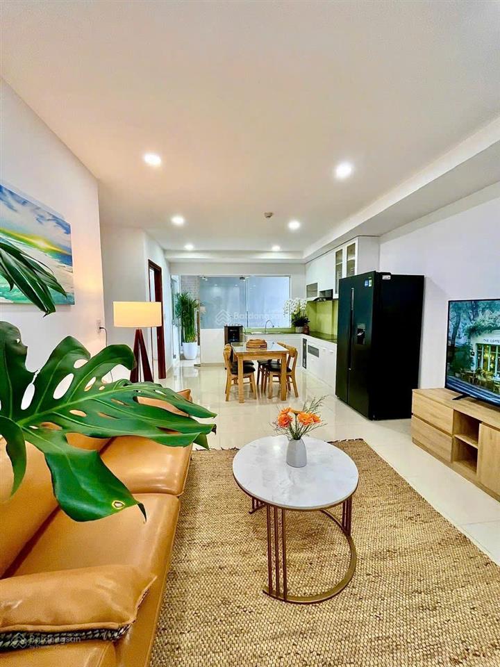 Bán căn hộ trung tâm tp nha trang đường tố hữu ct3  vcn phước hải. (2pn  2 wc) full nội thất