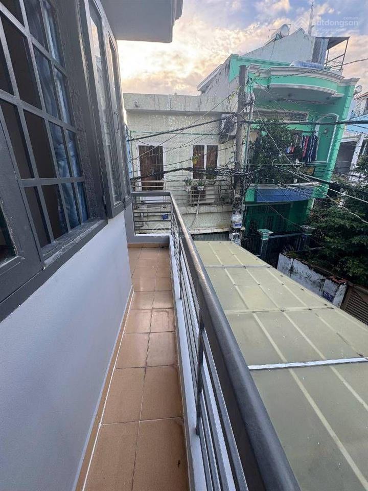 Chính chủ cần bán gấp nhà bùi đình tuy xe hơi tới nhà 50m2, 4.2x12 chỉ 6.84ty