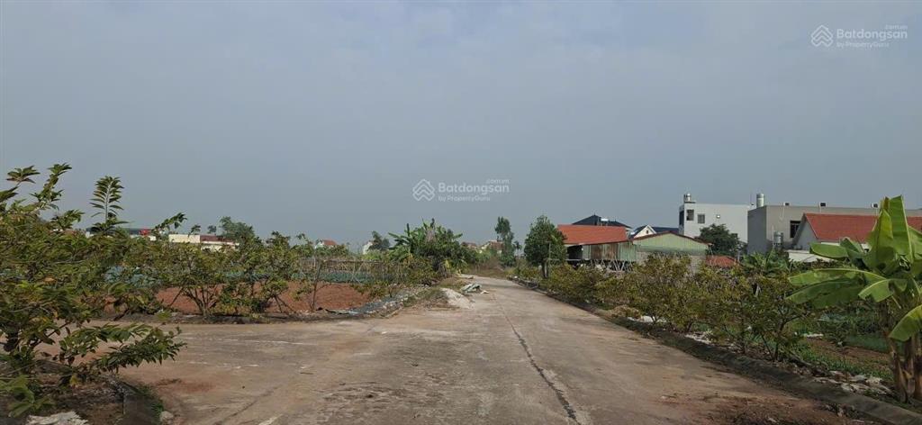 Chủ nhà cần bán lô góc 2 mặt tiền tại phường quảng yên, cửa ngõ đi vào siêu dự án hạ long xanh
