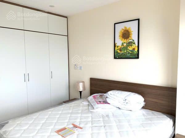 Cho thuê căn hộ bonanza 23 duy tân, dt 74m2, 2 ngủ, đủ đồ, giá 15tr.  0914 142 ***