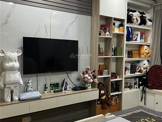 Cho thuê căn hộ discovery 100m2, 2pn giá 15tr. cam kết giá hời tòa nhà.  0936 381 ***