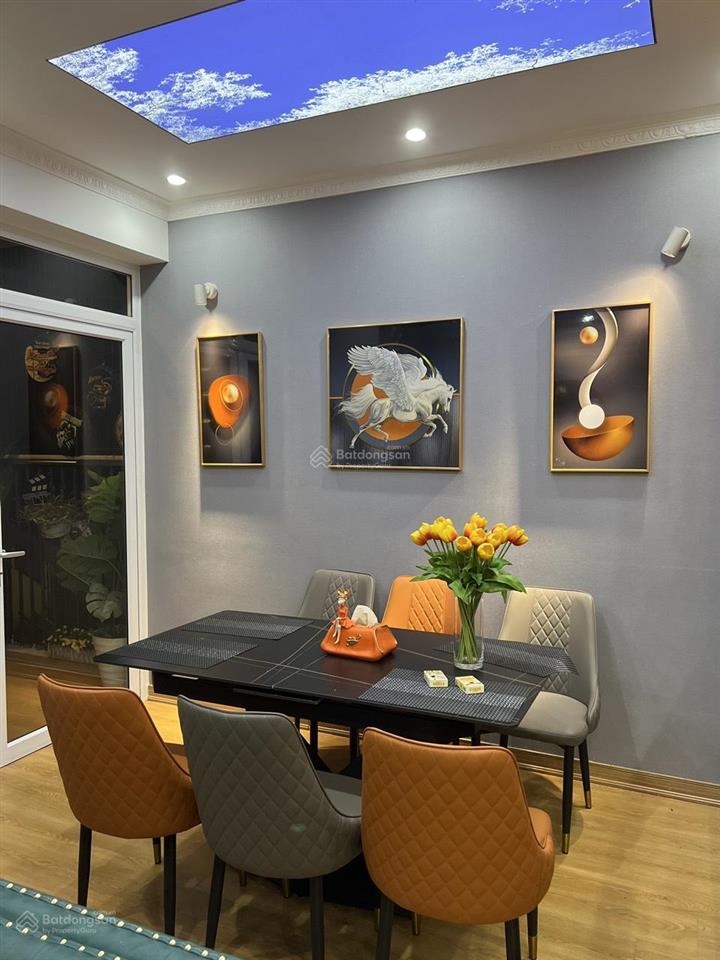 Cho thuê căn hộ discovery 100m2, 2pn giá 15tr. cam kết giá hời tòa nhà.  0936 381 ***