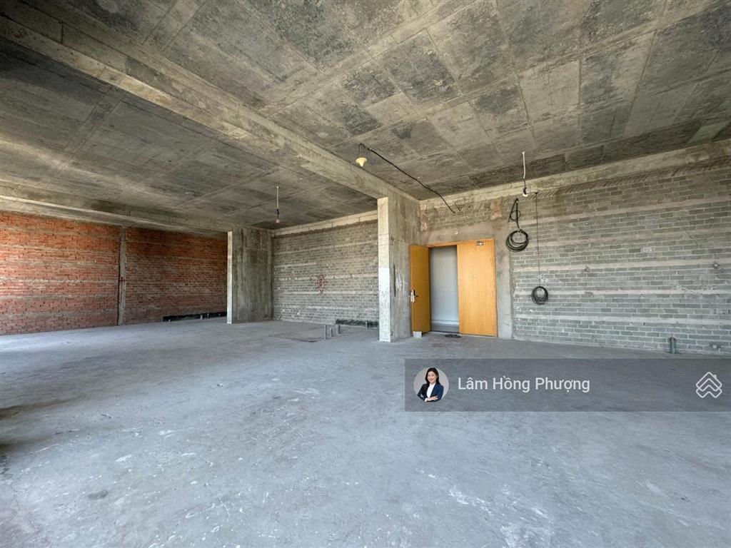Bán penthouse 237m2 an gia skyline quận 7 giá 14 tỷ có sổ hồng  0939 220 ***