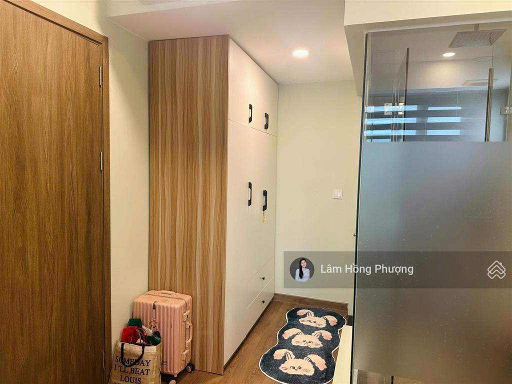 Bán căn hộ 72m2 sky89 quận 7 giá 5tỷ6 nhà đẩy đủ nội thất có sổ hồng  0939 220 ***