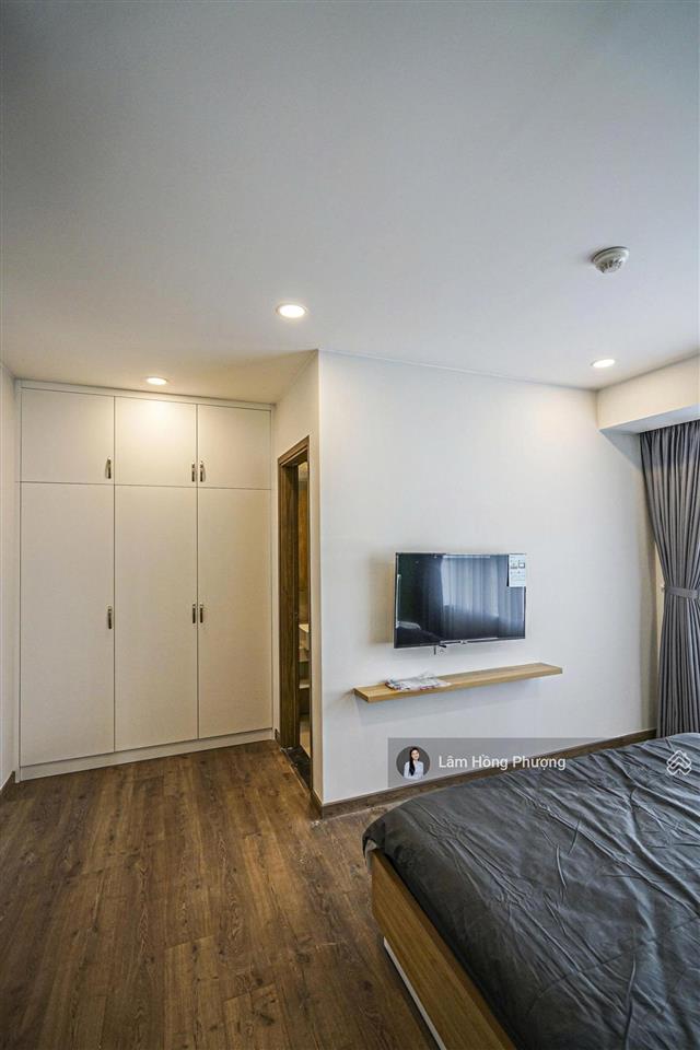 Bán căn hộ 89m2 sky89 quận 7 giá 6.6tỷ căn góc nhà đầy đủ nội thất  0939 220 ***