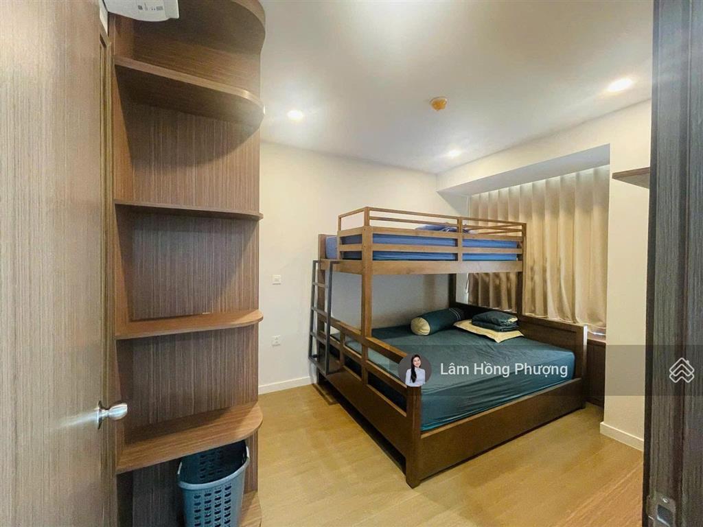 Bán căn hộ 64m² river panorama quận 7 giá 4,75 tỷ full nội thất  0939 220 ***
