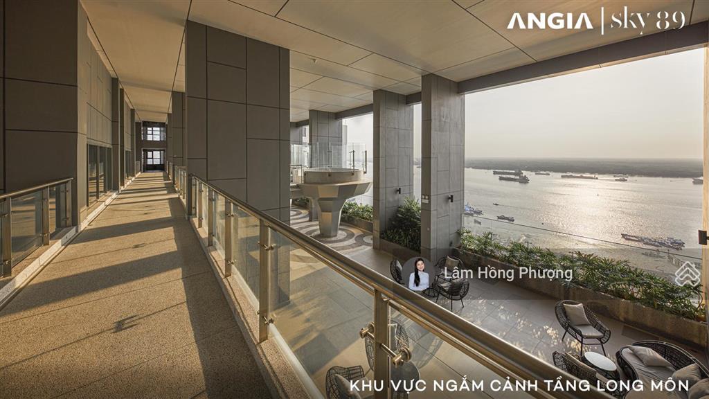 Bán căn hộ 65m2 sky89 quận 7 lầu cao giá 4.8tỷ có sổ hồng  0939 220 ***