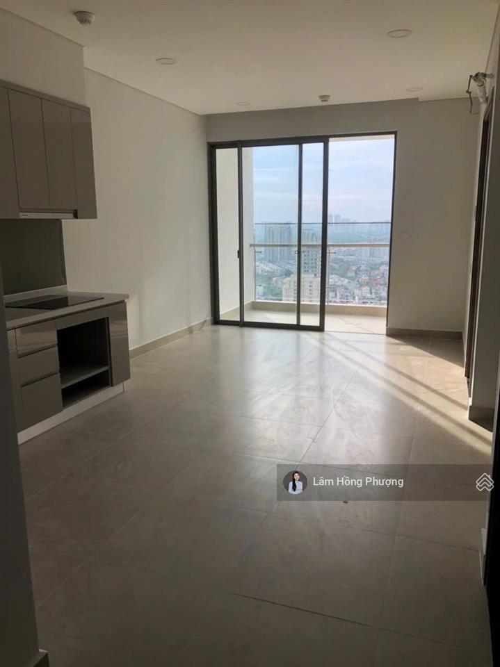 Bán căn hộ 65m2 sky89 quận 7 lầu cao giá 4.8tỷ có sổ hồng  0939 220 ***