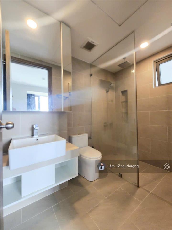 Cho thuê 65m2 sky89 quận 7 nhà có 3 máy lạnh, rèm, máy nước nóng  0939 220 ***
