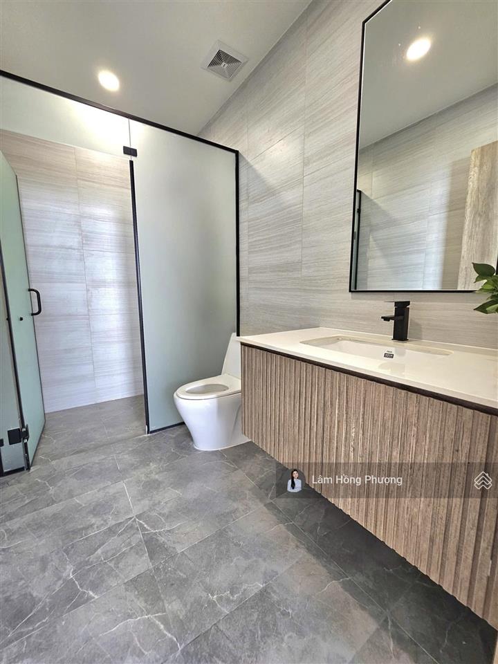 Bán penthouse 226m2 river panorama quận 7 giá 20 tỷ nhà đầy đủ nội thất mới 100%  0939 220 ***