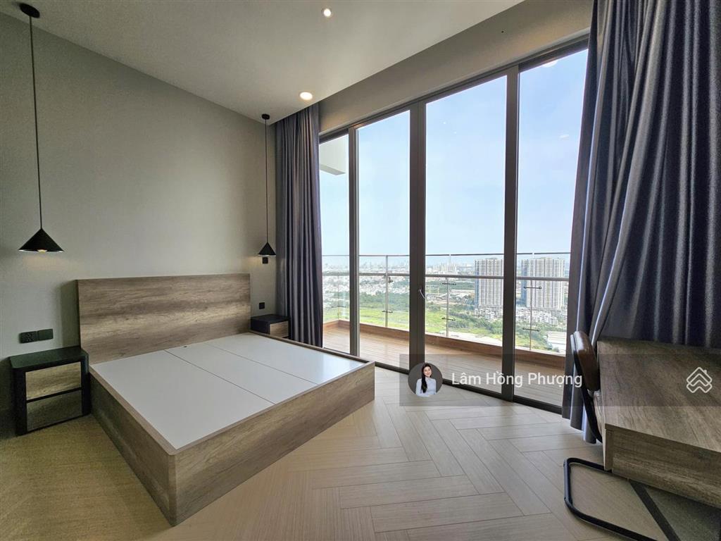 Bán penthouse 226m2 river panorama quận 7 giá 20 tỷ nhà đầy đủ nội thất mới 100%  0939 220 ***