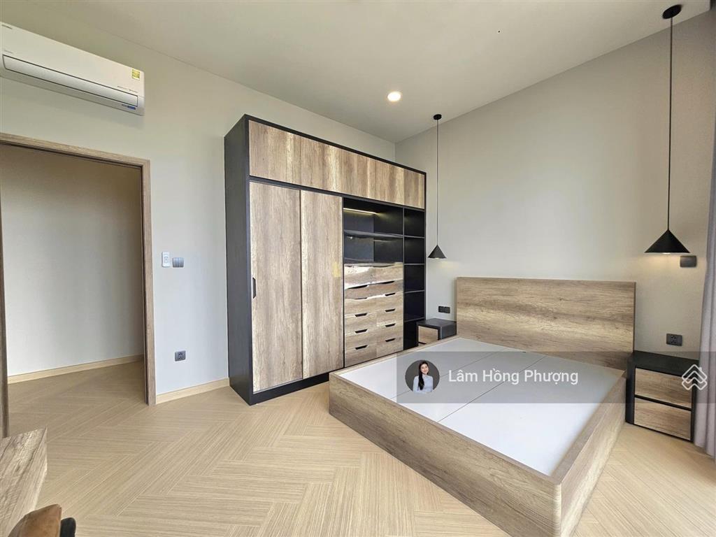 Bán penthouse 226m2 river panorama quận 7 giá 20 tỷ nhà đầy đủ nội thất mới 100%  0939 220 ***