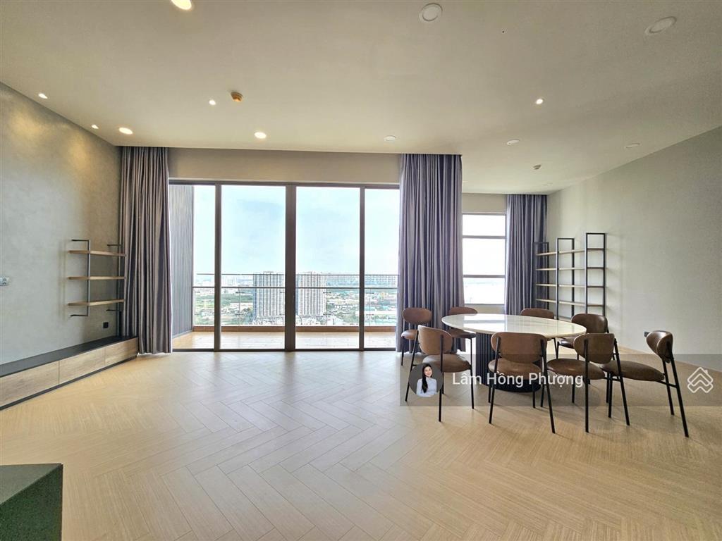 Bán penthouse 226m2 river panorama quận 7 giá 20 tỷ nhà đầy đủ nội thất mới 100%  0939 220 ***