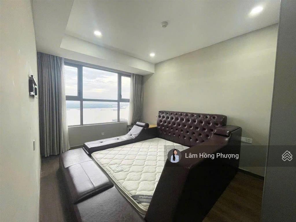 Bán căn hộ cao cấp 114m², sky89 quận 7 view sông lầu cao nhà đầy đủ nội thất giá 9 tỷ có sổ hồng
