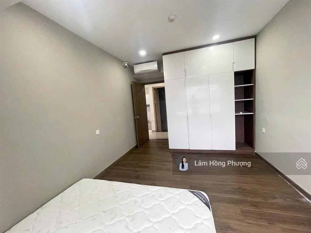 Bán căn hộ cao cấp 114m², sky89 quận 7 view sông lầu cao nhà đầy đủ nội thất giá 9 tỷ có sổ hồng