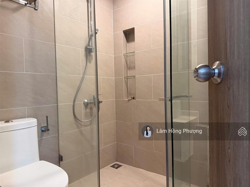 Cho thuê căn hộ 2pn river panorama quận 7 giá 12 triệu/tháng, nhà có sẵn máy lạnh và rèm