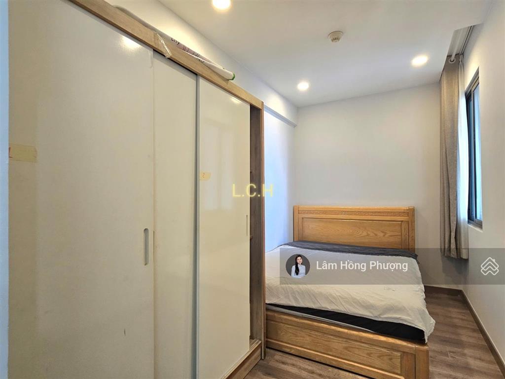 Bán căn hộ 72m2 sky89 view trực diện sông lầu cao nhà đầy đủ nội thất giá 5.25 tỷ sẵn sổ hồng