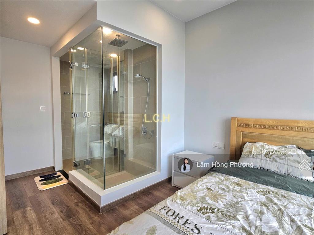 Bán căn hộ 72m2 sky89 view trực diện sông lầu cao nhà đầy đủ nội thất giá 5.25 tỷ sẵn sổ hồng