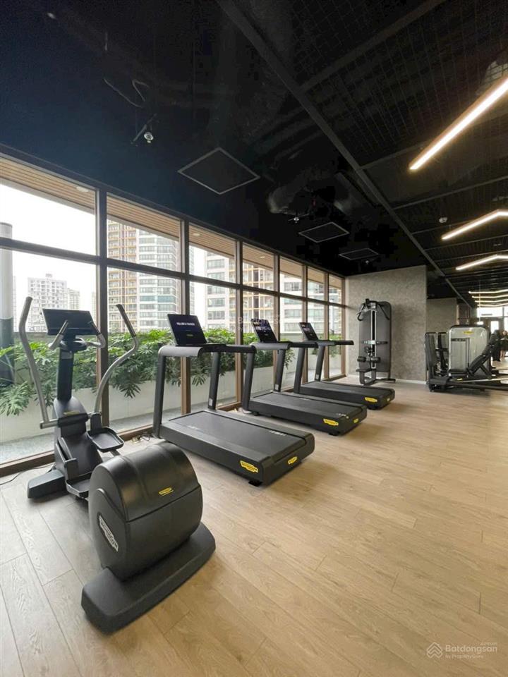 Cho thuê căn 3pn lumiere riverside, một ít nội thất