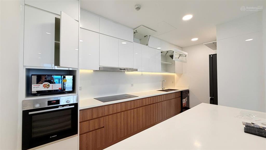Cho thuê căn hộ 3pn sunwah pearl đầy đủ nội thất, giá tốt cho thuê cho căn 3pn