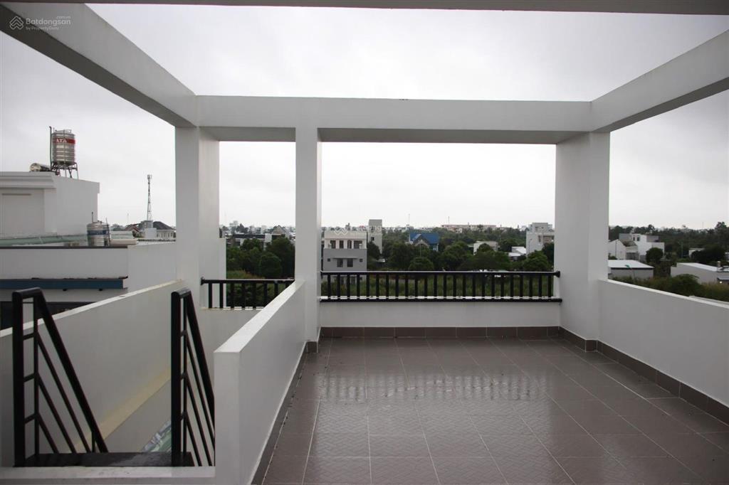 (chủ gửi) bán nhà 1 trệt 2 lầu full nội thất kdc văn hoá tây đô cái răng cần thơ  4,9 tỷ