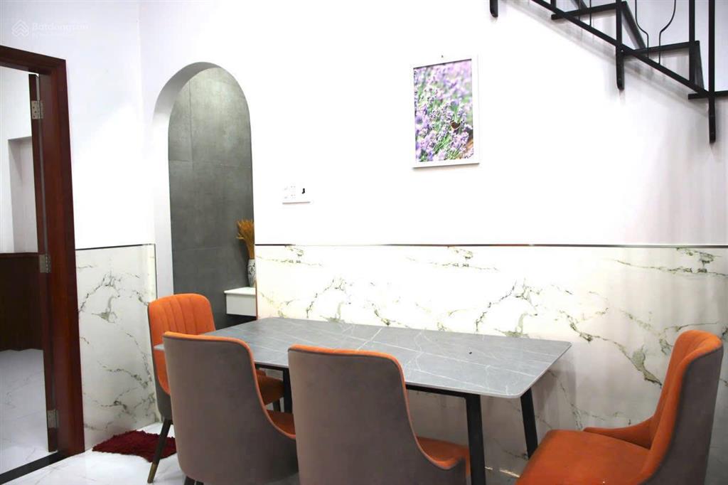 (chủ gửi) bán nhà 1 trệt 2 lầu full nội thất kdc văn hoá tây đô cái răng cần thơ  4,9 tỷ