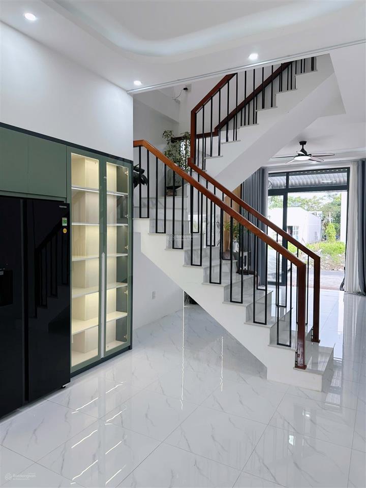 (chủ gửi) bán nhà trệt lầu đẹp mới 3pn full nt kdc phú an  3,69 tỷ