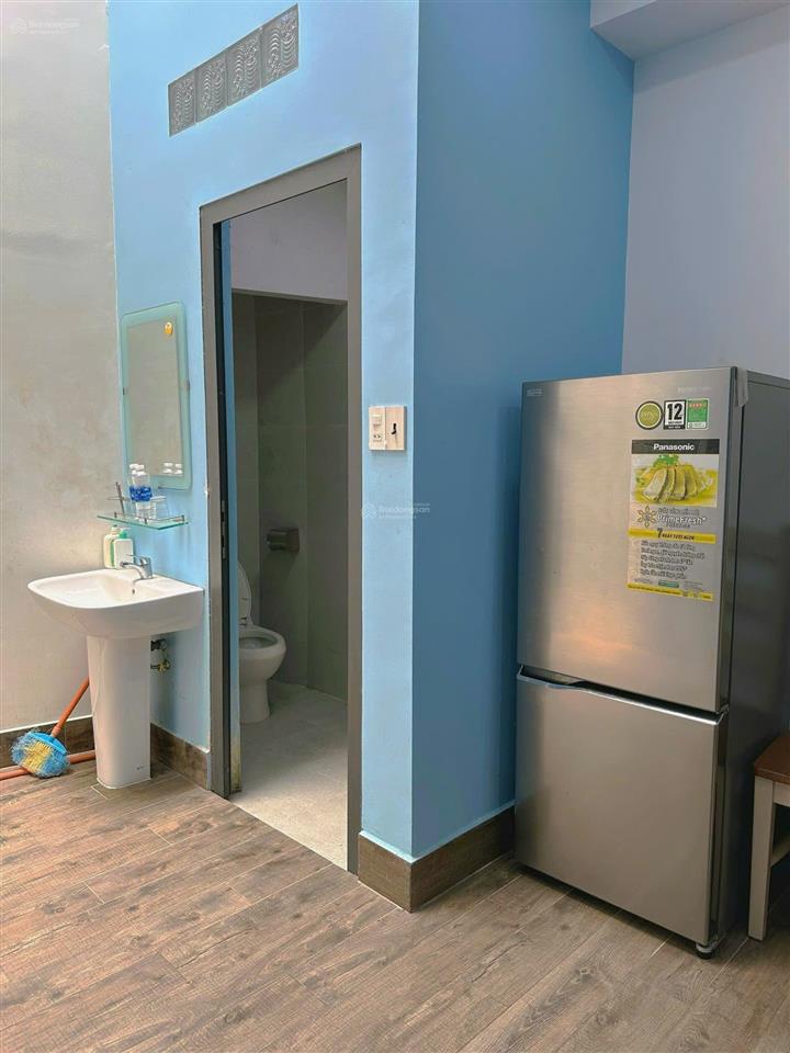 Chủ gửi cho thuê nhà trệt lửng mạc đĩnh chi có nội thất đầy đủ  7 triệu