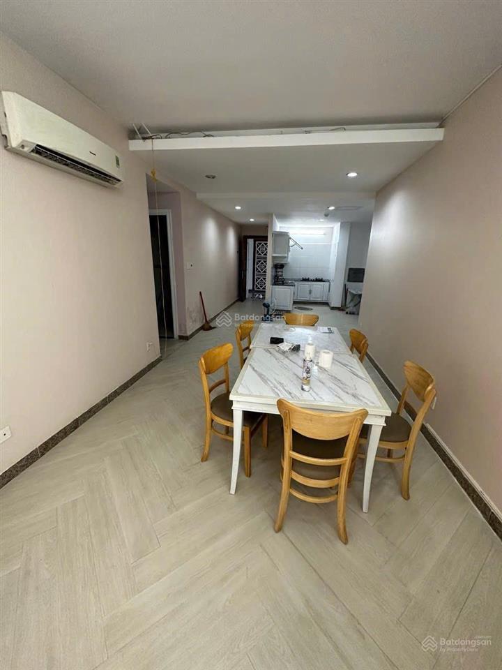 Bán căn hộ tây nguyên plaza 2pn có nt.