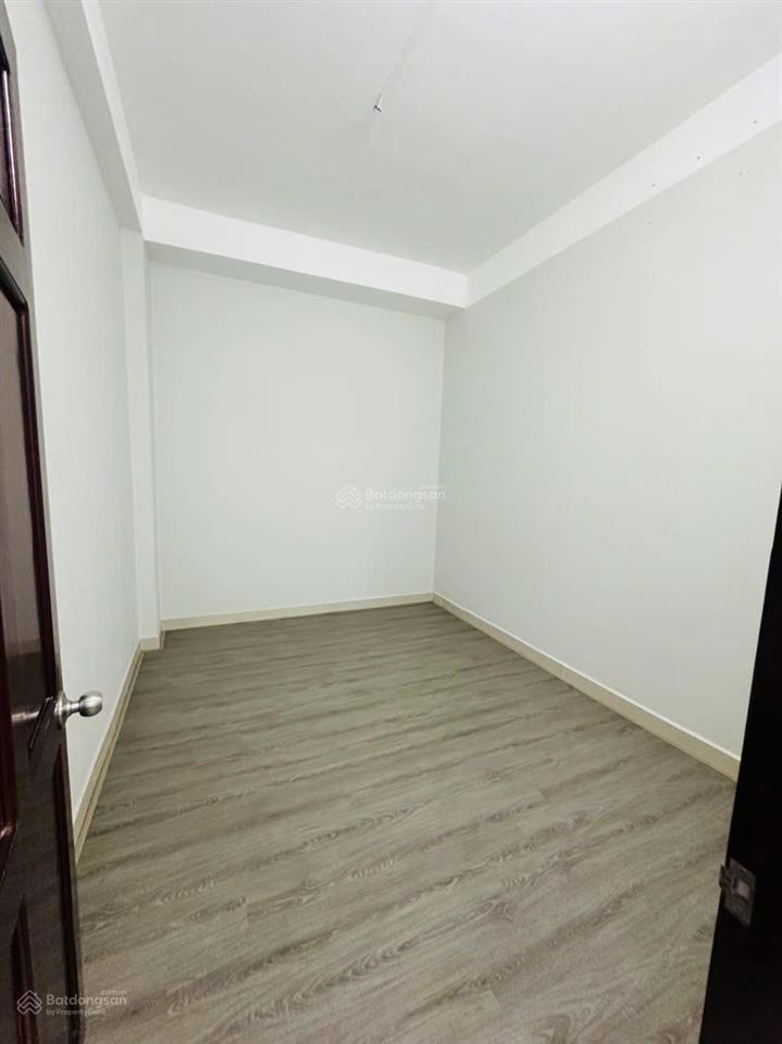 Bán căn hộ hưng phú lô a 2 pn giá tốt