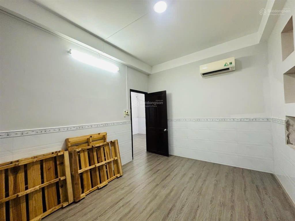 Bán căn hộ hưng phú lô a 2 pn giá tốt