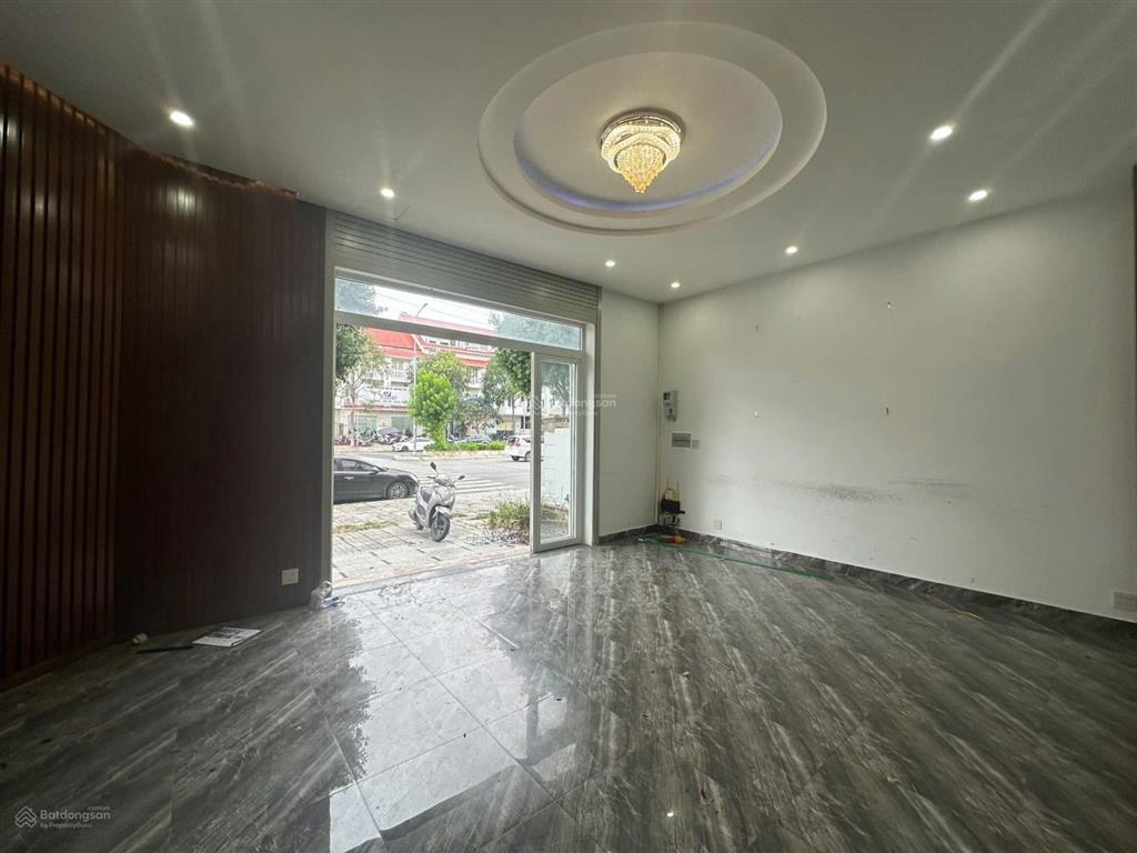 (chủ gửi) cho thuê nhà 1t2l góc dãy 60 căn 4pn mt lý thái tổ
