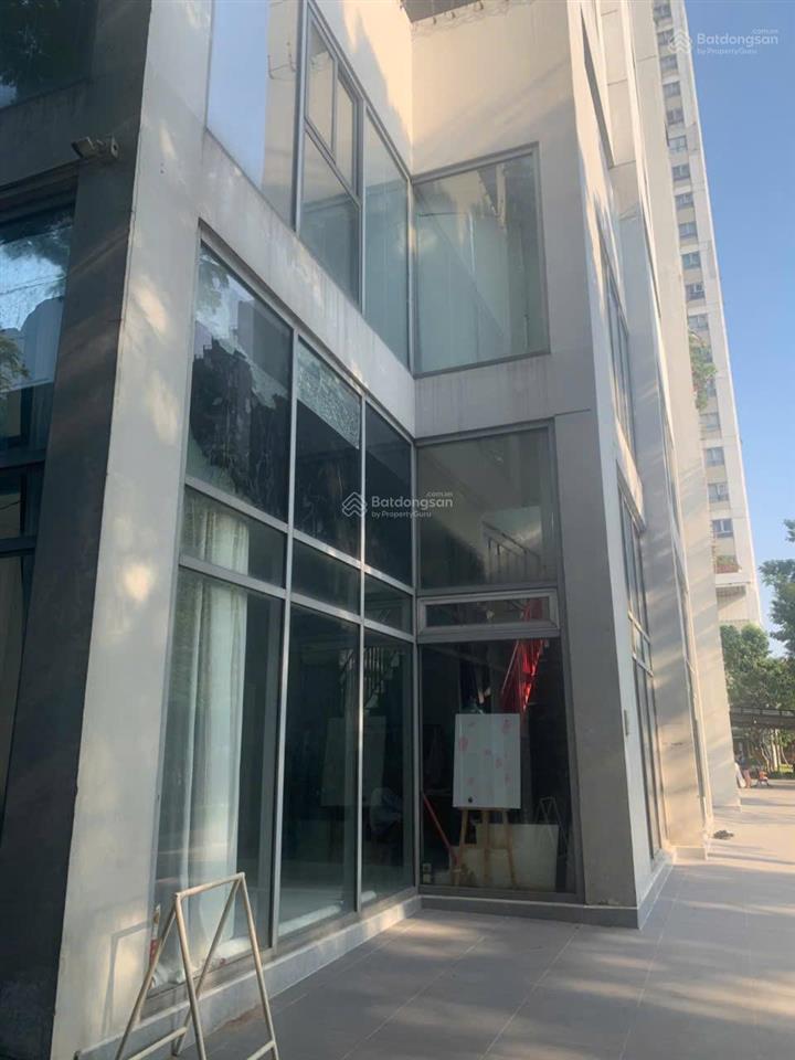 Bán căn hộ luxgarden, giá 5,5 tỷ, dt 99,8m2, tại nguyễn văn quỳ, q7, tp. hcm, chính chủ