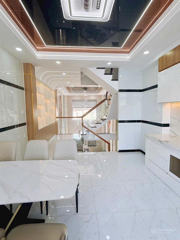Cần bán nhà hxh đường số 2, p. bình tân , dt 4x16m, 1 lửng 3 lầu. giá bán 7,2 tỷ.