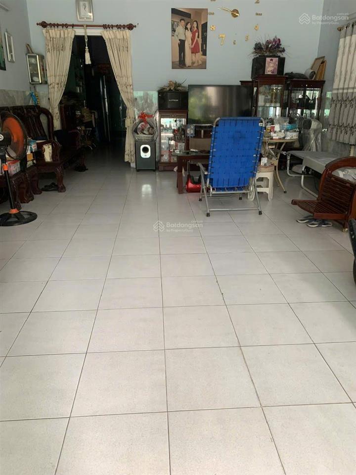 Bán nhà hxh đường liên khu 45, p. bình tân, dt 5x17m nhà cấp 4, giá 5 tỷ,  xem nhà 0917 631 ***