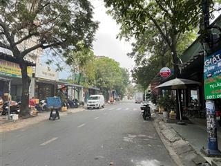 Bán nhà đường d11, p.tây thạnh 4,1 x 24m 2 lầu sân thượng, giá bán 13,5 tỷ ,  xem nhà 0917 631 ***