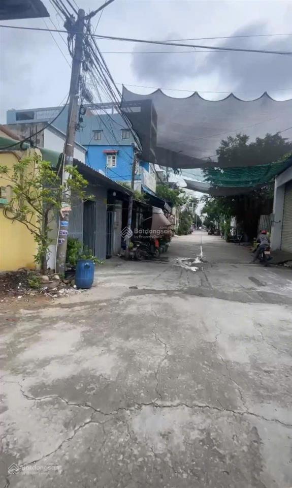Cho thuê kho 180m2 đường nguyễn thị tú, p. bình tân, tp.hcm, giá thuê 23 tr /tháng,  0917 631 ***
