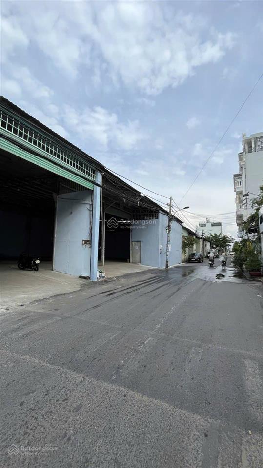 Cho thuê kho 180m2 đường nguyễn thị tú, p. bình tân, tp.hcm, giá thuê 23 tr /tháng,  0917 631 ***
