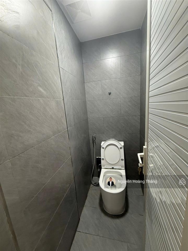 Cho thuê sàn văn phòng mt đường tạ hiện  lê hiến mai, thạnh mỹ lợi (80m2/sàn), giá 22 tr/th