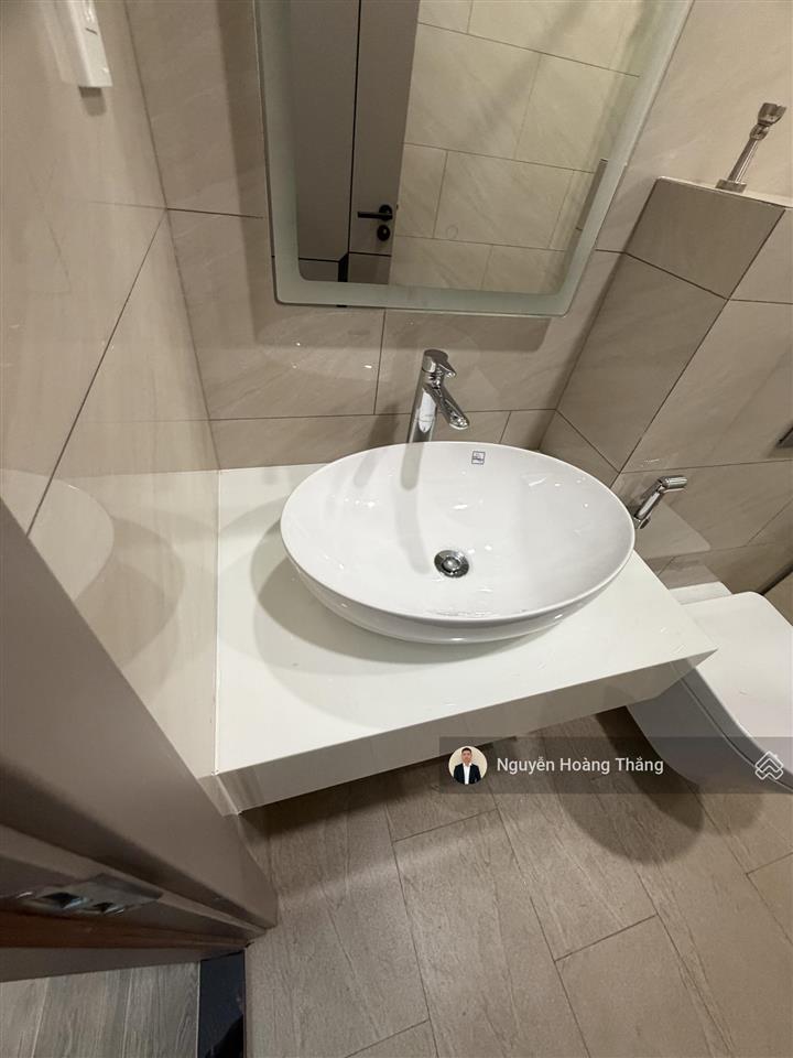 Cho thuê vp mới 100%, mt lê hữu kiều, dtsd 350m2 giá 60tr/th khu thạnh mỹ lợi q. 2,  0936 890 ***